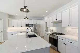 9603 Summer Willow Ln, Verona, WI 53593 - Photo 2