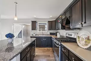 1083 Siena Dr, Verona, WI 53593 - Photo 14