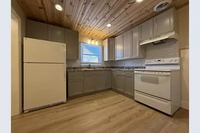 1712 Mole Avenue, Janesville, WI 53548 - Photo 6