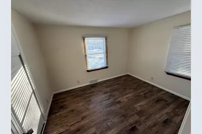 1712 Mole Avenue, Janesville, WI 53548 - Photo 10