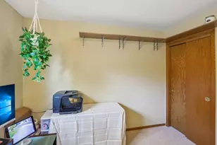 1006 S Division St, Waunakee, WI 53597 - Photo 22