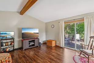 1006 S Division St, Waunakee, WI 53597 - Photo 10