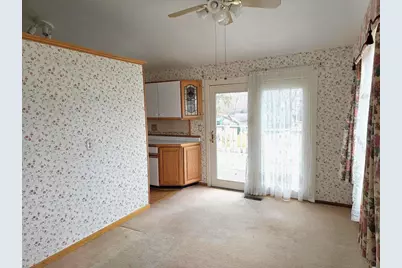 2740 S Nakoma Court, Beloit, WI 53511 - Photo 8