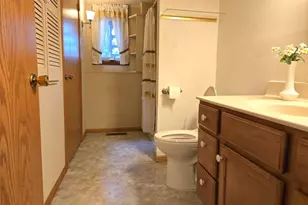 2740 S Nakoma Ct, Beloit, WI 53511 - Photo 38