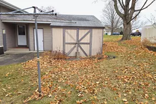 2740 S Nakoma Ct, Beloit, WI 53511 - Photo 48