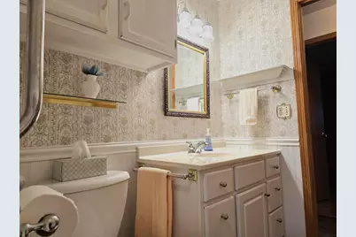 2740 S Nakoma Court, Beloit, WI 53511 - Photo 24