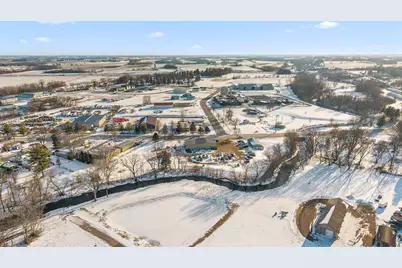 320 Cooper Street, Beaver Dam, WI 53916 - Photo 10