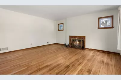 4803 Shore Acres Road, Monona, WI 53716 - Photo 4