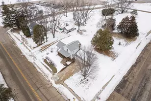 1104 W Fulton St, Edgerton, WI 53534 - Photo 30