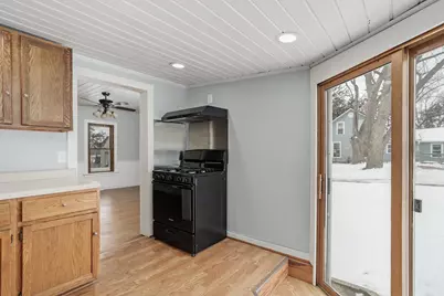 1104 W Fulton Street, Edgerton, WI 53534 - Photo 10