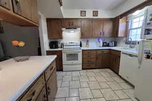 2522 W Memorial Dr, Janesville, WI 53548 - Photo 6