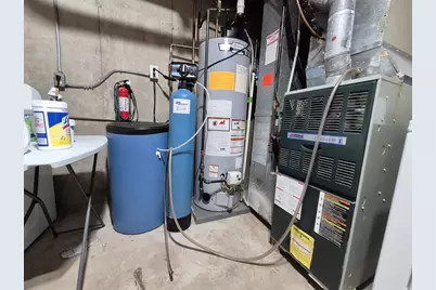 2522 W Memorial Drive, Janesville, WI 53548 - Photo 12