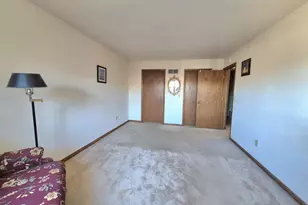 2522 W Memorial Dr, Janesville, WI 53548 - Photo 8