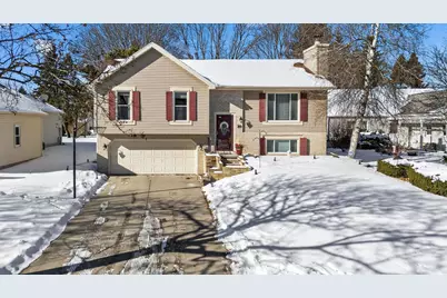 10 Sandy Court, Madison, WI 53717 - Photo 1