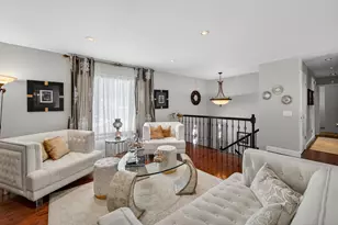 10 Sandy Ct, Madison, WI 53717 - Photo 6