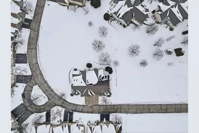 7911 Courtyard Drive, Madison, WI 53719 - Photo 44