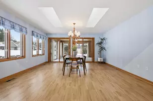 7911 Courtyard Dr, Madison, WI 53719 - Photo 12