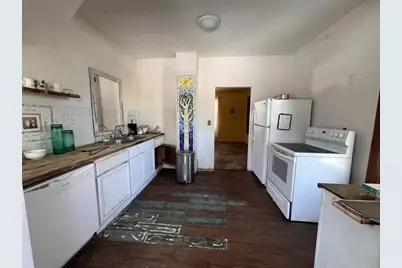 417 N Rusk Avenue, Viroqua, WI 54665 - Photo 4