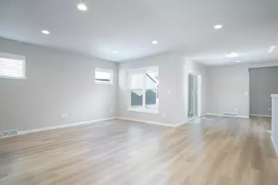 2167 Autumn Lake Parkway, Madison, WI 53718 - Photo 10