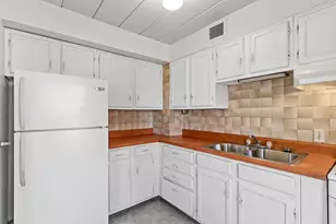 33 Sherman Terrace, Madison, WI 53704 - Photo 12