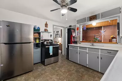 503 W Rollin Street, Edgerton, WI 53534 - Photo 4