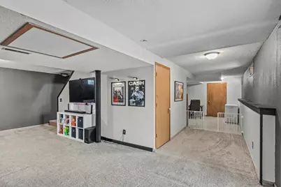 614 W Pleasant Street, Portage, WI 53901 - Photo 18