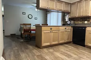 105 Ousterling Dr, Waupun, WI 53963 - Photo 12