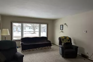 105 Ousterling Dr, Waupun, WI 53963 - Photo 4