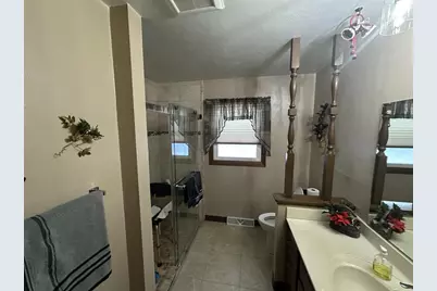 105 Ousterling Drive, Waupun, WI 53963 - Photo 8