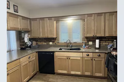 105 Ousterling Drive, Waupun, WI 53963 - Photo 10