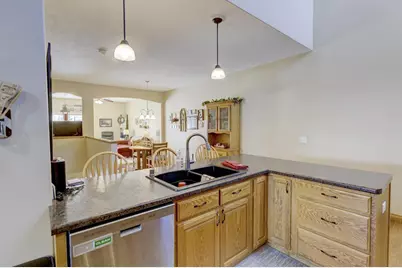 315 Creekside Court, Watertown, WI 53098 - Photo 10