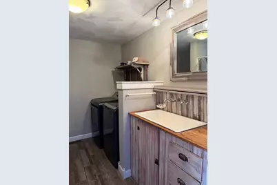 1202 1st Center Avenue, Brodhead, WI 53520 - Photo 8