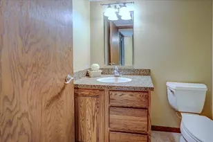 7330 W Branford Ln, Madison, WI 53717 - Photo 42