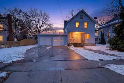 1247 Prairie Avenue, Beloit, IL 53511 - Photo 2