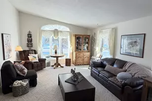 718 Oakwood Ln, Watertown, WI 53094 - Photo 12