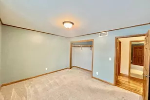 1137 Bayberry Dr, Watertown, WI 53098 - Photo 10