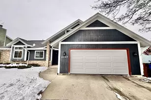 1137 Bayberry Dr, Watertown, WI 53098 - Photo 2