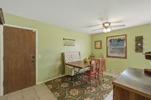 5704 Richmond Dr, Fitchburg, WI 53719 - Photo 14