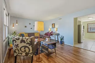 5704 Richmond Dr, Fitchburg, WI 53719 - Photo 8