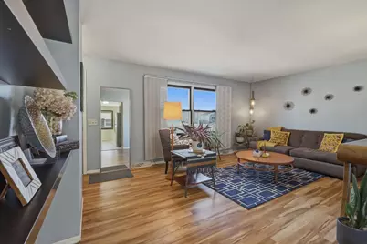 5704 Richmond Drive, Fitchburg, WI 53719 - Photo 4