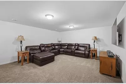 901 Blue Mounds Street, Mount Horeb, WI 53572 - Photo 38