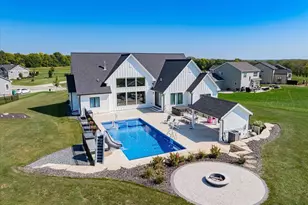 2231 Wooded Rdg Trl, Cottage Grove, WI 53527 - Photo 70