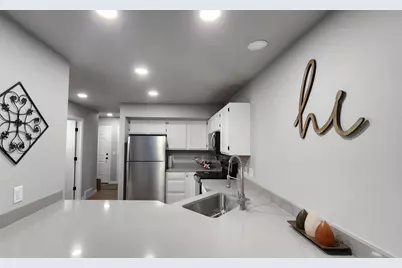 1325 Glacier Hill Drive #2, Madison, WI 53704 - Photo 4