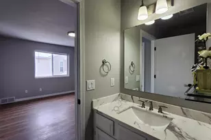 1325 Glacier Hill Dr, Madison, WI 53704 - Photo 30