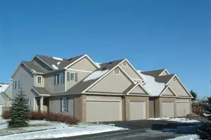 1325 Glacier Hill Dr, Madison, WI 53704 - Photo 1