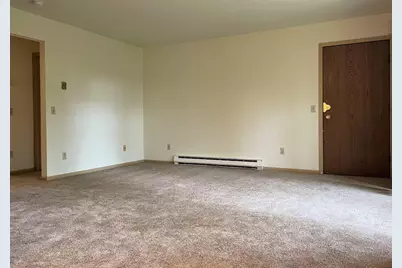 914 N Oak Street, Madison, WI 53704 - Photo 4