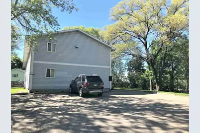 914 N Oak Street, Madison, WI 53704 - Photo 2