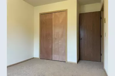 914 N Oak Street, Madison, WI 53704 - Photo 14