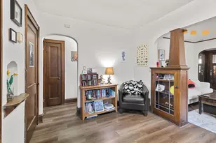 512 S Mills St, Madison, WI 53715 - Photo 8