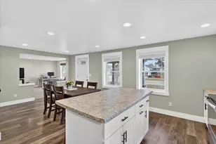 1206 13th St, Brodhead, WI 53520 - Photo 4